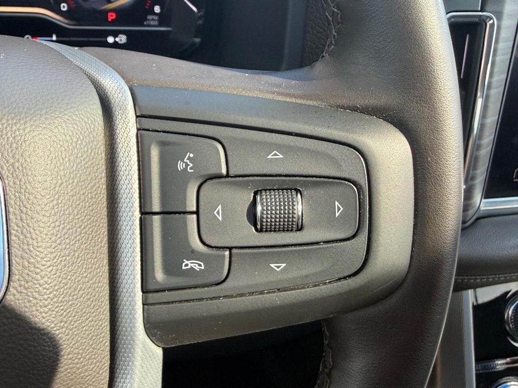 Used 2023 GMC Yukon XL Denali w/ LPO, Floor Liner Package AWD/4WD image 18