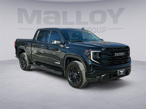 Used 2024 GMC Sierra 1500 Elevation w/ Elevation Premium Package image 2