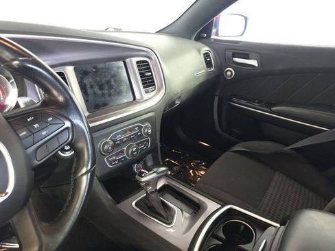 Used 2020 Dodge Charger R/T RWD image 8