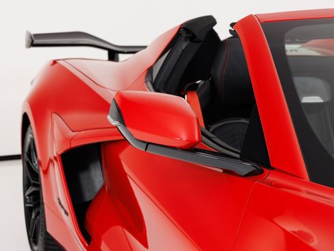 Used 2023 Chevrolet Corvette Z06 w/ Stealth Interior Trim Package RWD image 62