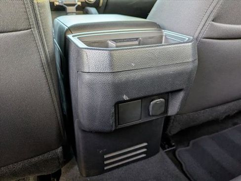 Certified 2025 Toyota Tacoma SR image 18