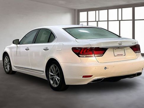Used 2015 Lexus LS 460 AWD w/ Comfort Package image 13