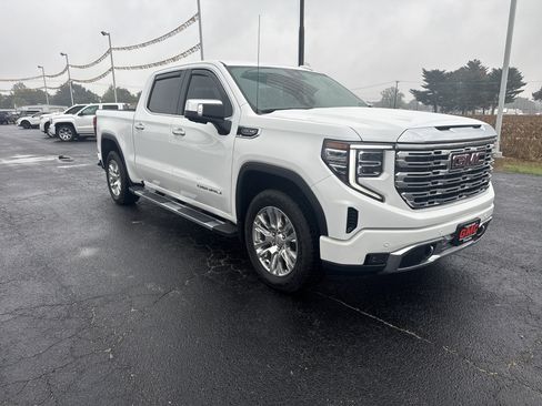 Used 2023 GMC Sierra 1500 Denali image 7