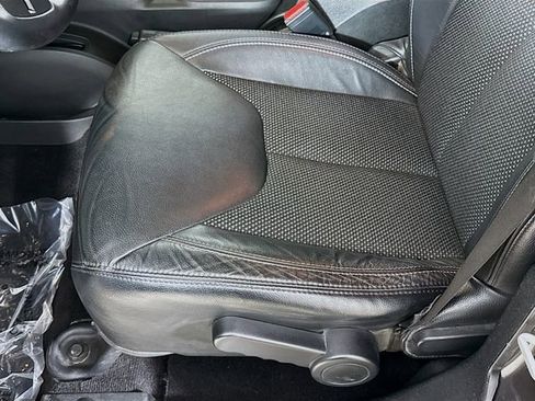 Used 2017 Jeep Wrangler Unlimited Sahara image 16