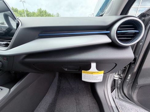 New 2026 Chevrolet Trax LS w/ LS Convenience Package FWD image 19