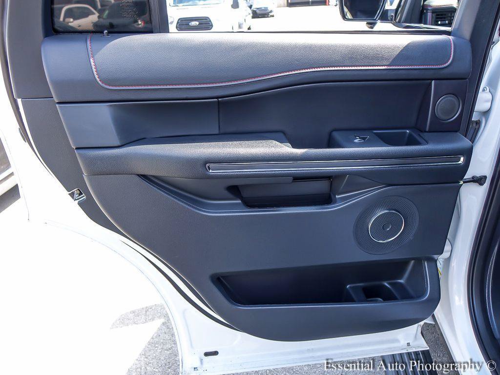 Certified 2023 Ford Expedition Limited AWD/4WD image 24
