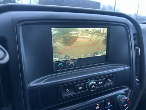 Used 2018 GMC Sierra 1500 2WD Regular Cab image 19