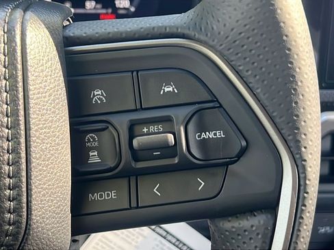 New 2026 Toyota 4Runner Limited AWD/4WD image 21