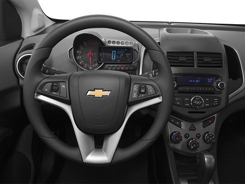 Used 2014 Chevrolet Sonic LT FWD image 9