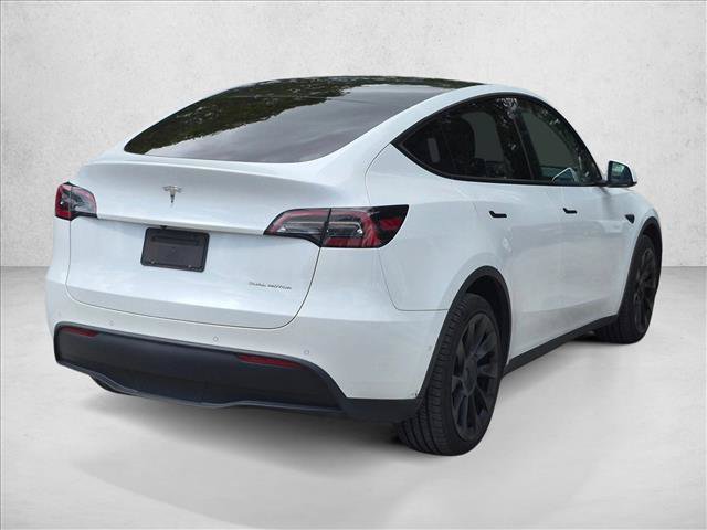 Used 2022 Tesla Model Y Long Range AWD/4WD image 4