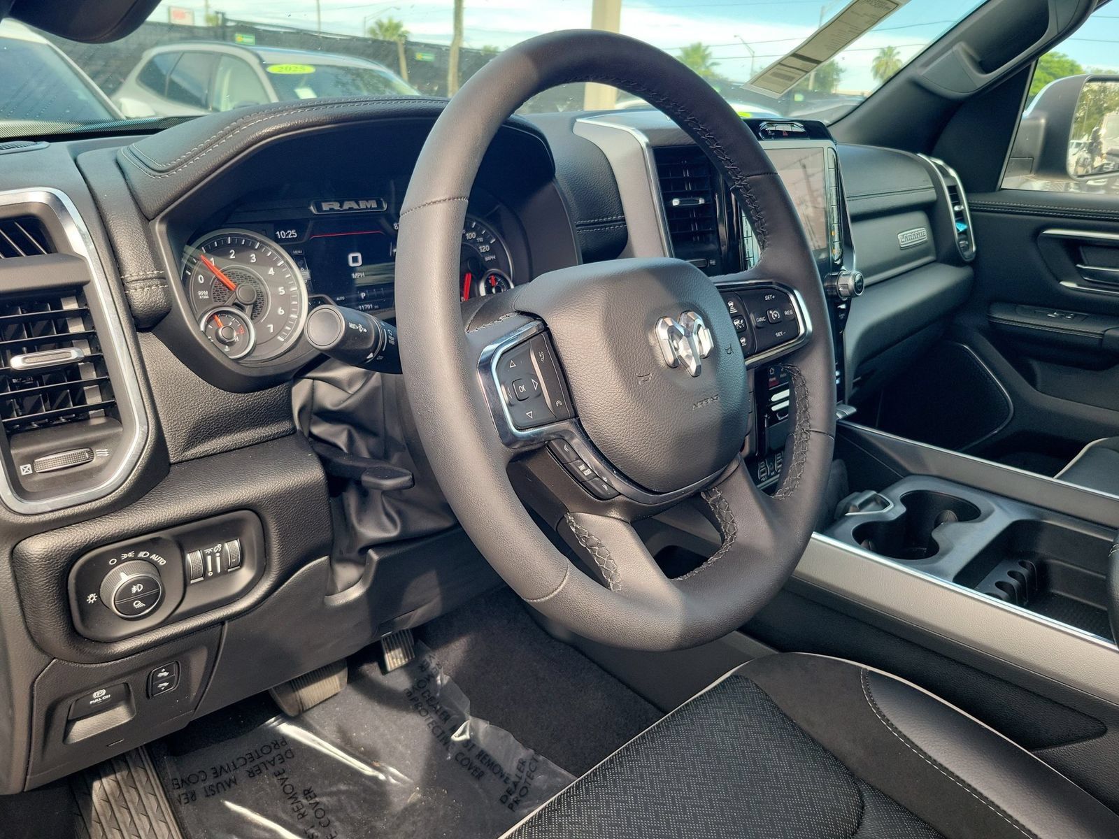Used 2026 RAM 1500 Laramie AWD/4WD image 19