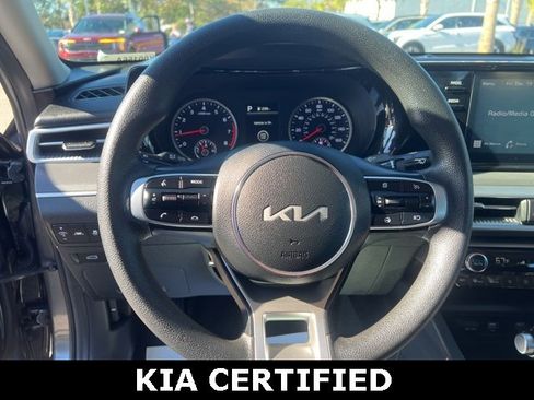 Used 2022 Kia K5 LXS image 11