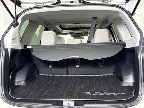 Used 2017 Subaru Forester 2.5i Premium image 15