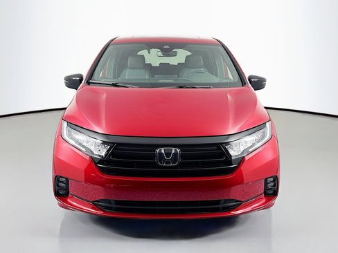 Certified 2023 Honda Odyssey Sport image 2