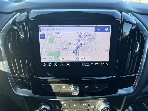 Used 2023 Chevrolet Traverse RS w/ LPO, Cargo Package image 20