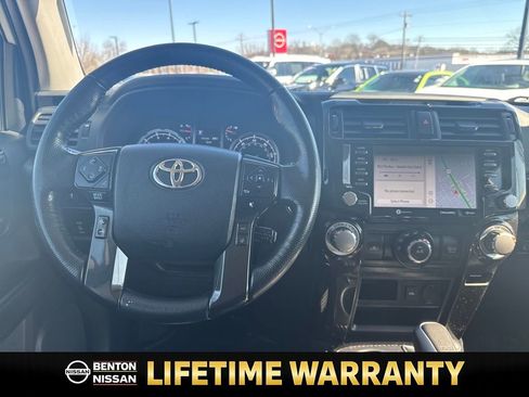 Used 2024 Toyota 4Runner TRD Off-Road Premium image 14