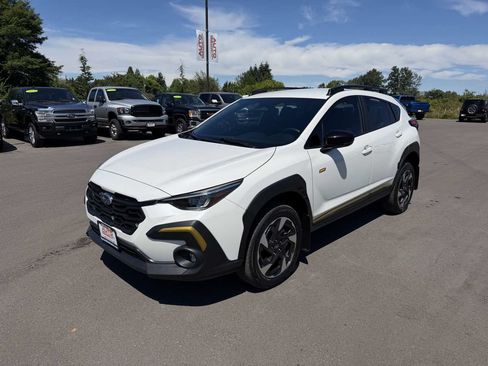 Used 2024 Subaru Crosstrek 2.5i Sport AWD/4WD image 4