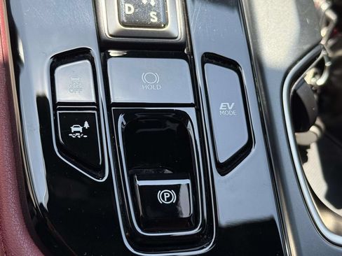 Used 2024 Lexus NX 350h AWD image 24