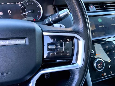 Used 2022 Land Rover Discovery Sport SE R-Dynamic image 25