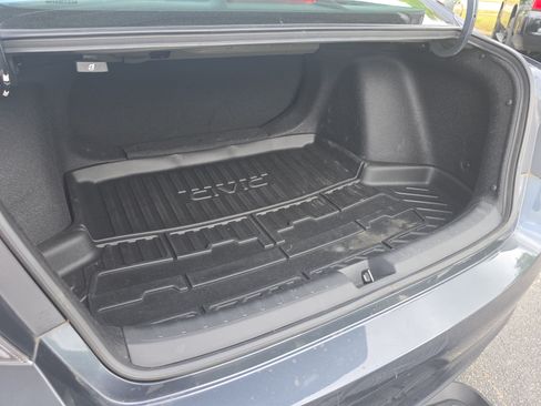 Used 2023 Honda Civic Sport image 12