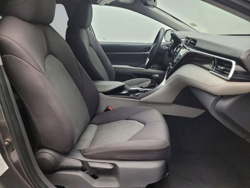Used 2018 Toyota Camry LE w/ Convenience Package image 21