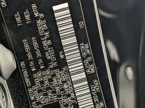 Used 2022 Lexus GX 460 Premium w/ Accessory Package image 40