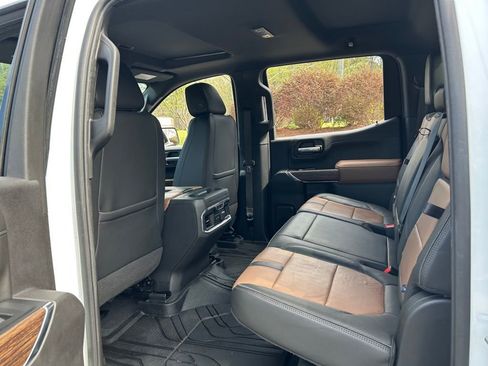 Used 2020 Chevrolet Silverado 1500 High Country w/ Technology Package image 46