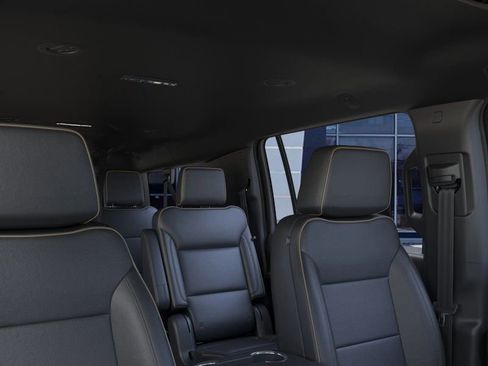 New 2026 GMC Yukon XL Elevation image 24