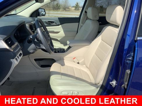 Used 2023 GMC Acadia Denali w/ Denali Ultimate Package image 4