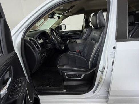 Used 2021 RAM 1500 Laramie w/ Off Road Group AWD/4WD image 8