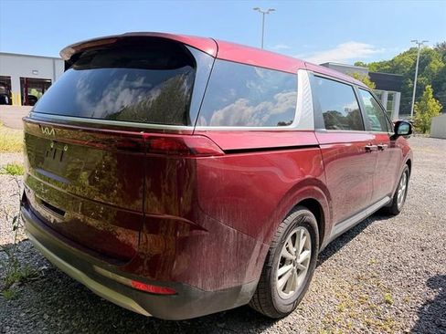 Used 2022 Kia Carnival LX FWD image 20