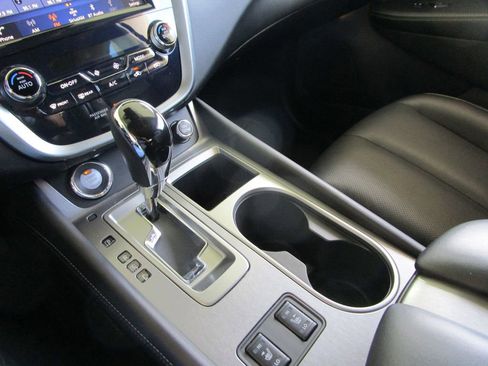 Used 2024 Nissan Murano SL FWD image 40