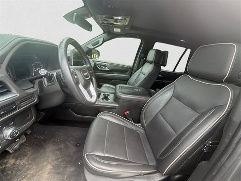 Used 2021 GMC Yukon SLT image 9