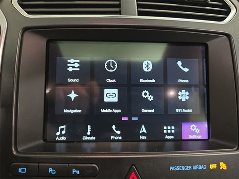 Used 2018 Ford Explorer Platinum image 24