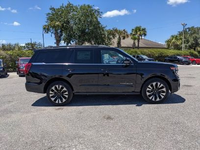 New 2027 Ford Expedition Platinum w/ Driver's Package