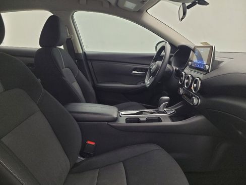 Used 2024 Nissan Sentra SV FWD image 21