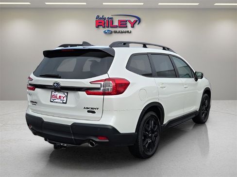 Used 2023 Subaru Ascent Onyx Edition Limited image 5
