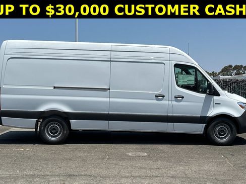 New 2024 Mercedes-Benz eSprinter 170 Cargo image 4