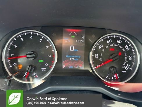 Used 2021 Toyota RAV4 XLE AWD/4WD image 24