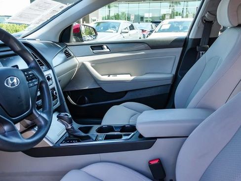 Used 2016 Hyundai Sonata Sport FWD image 18