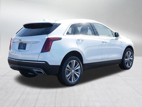 New 2026 Cadillac XT5 Premium Luxury w/ LPO, Floor Liner Package image 6