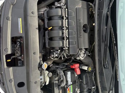 Used 2019 Nissan Sentra SV w/ Special Edition Package image 28