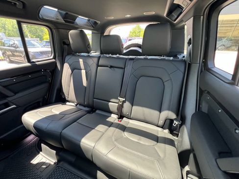 New 2026 Land Rover Defender 110 X AWD/4WD image 20