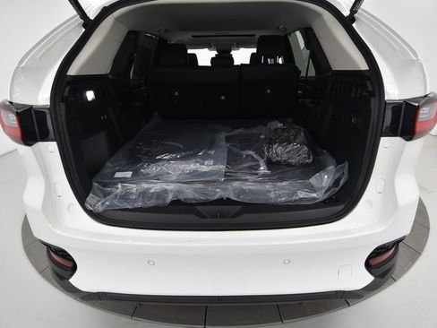 New 2026 MAZDA CX-70 3.3 Turbo w/ Preferred Package AWD/4WD image 36