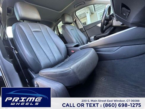 Used 2017 Audi A4 2.0T Premium image 17