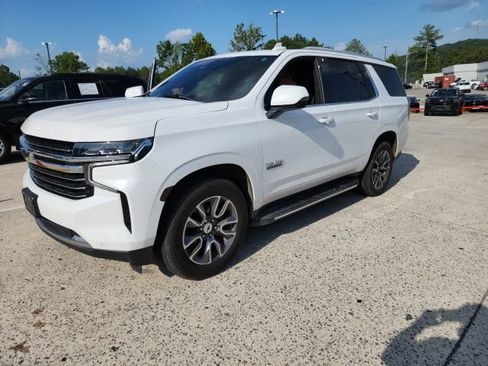 Used 2022 Chevrolet Tahoe LT w/ Luxury Package RWD image 6