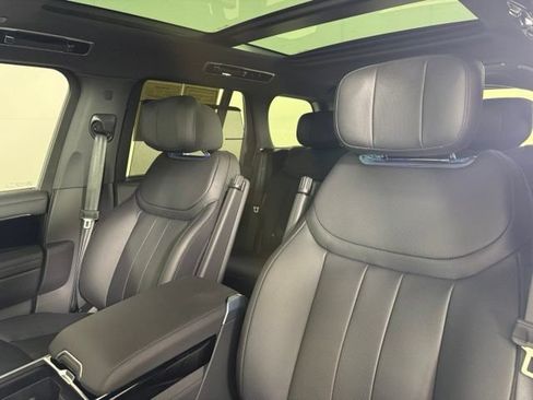 New 2025 Land Rover Range Rover Autobiography AWD/4WD image 6
