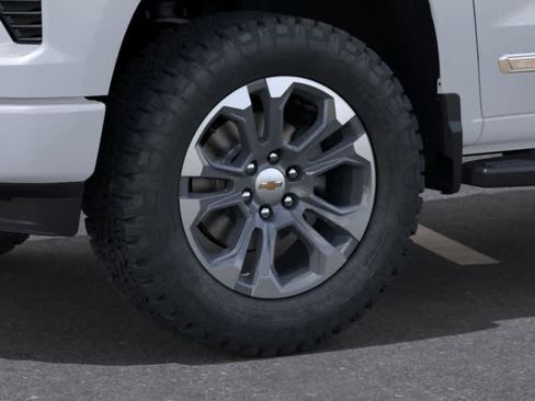 New 2026 Chevrolet Silverado 1500 High Country w/ Z71 Off-Road Package AWD/4WD image 9