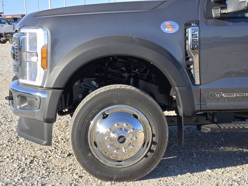 New 2026 Ford F550 4x4 Crew Cab Super Duty w/ XL Chrome Package image 5