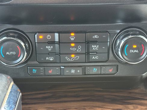 Certified 2019 Ford F150 Lariat AWD/4WD image 20